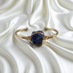 Royal Wisdom Cuff – Awaken Your Inner Voice